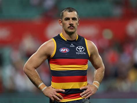 AFL Adelaide Crows news: Taylor Walker re.